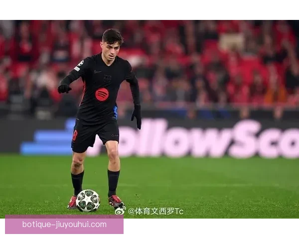佩德里凭出色表现荣获科帕奖展现新一代足球风采